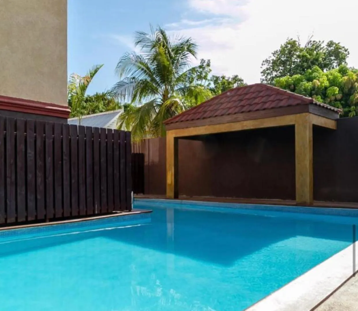 Metcalfe Luxury One Bedroom Suite Kingston 0*,  Jamaïque